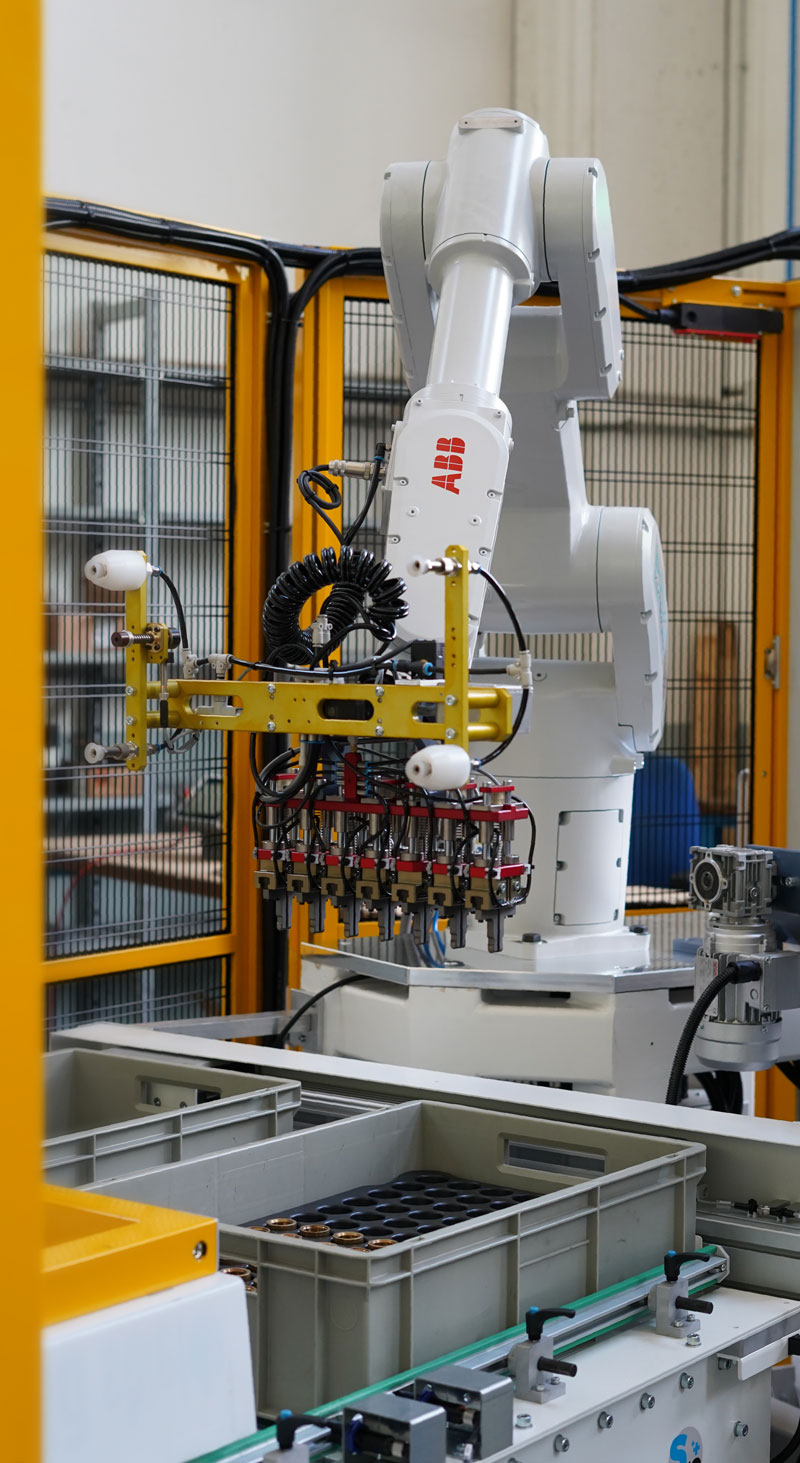 Braccio robotico per automazione industriale PRIMA Automazioni